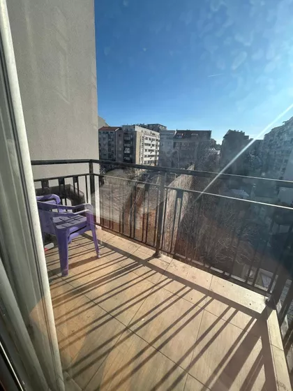 Vukov Spomenik | 4zida.rs