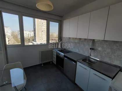 Pariske komune | 4zida.rs