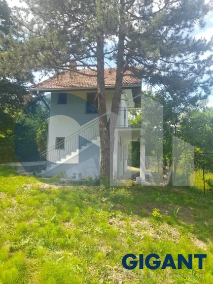 Malo Rujište 3. deo | 4zida.rs