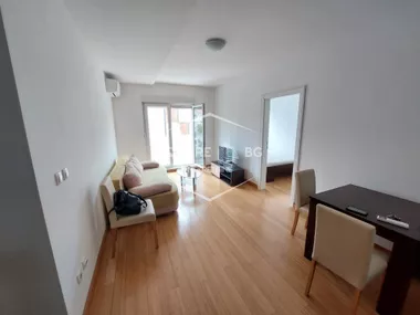 Miće Orlovića