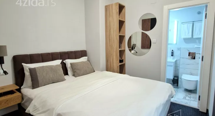 Devetosoban stan | 4zida