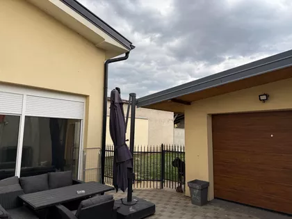 Mali Radanovac | 4zida.rs