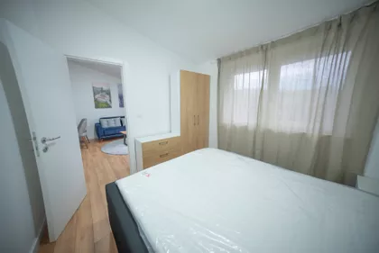 Roze Luksemburg | 4zida.rs