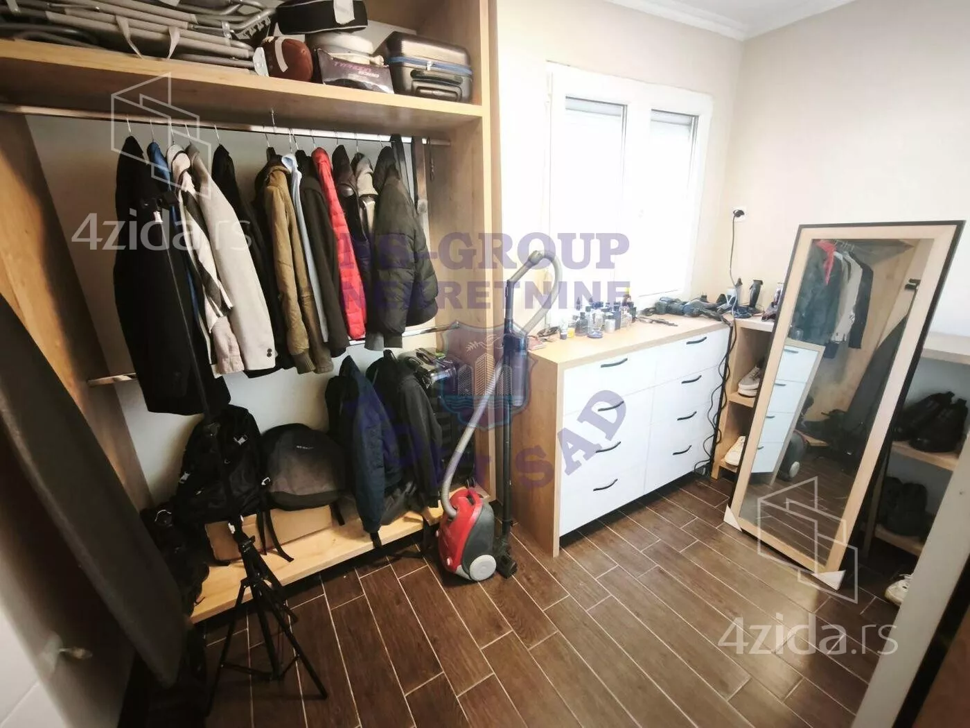 Dvoiposoban stan | 4zida