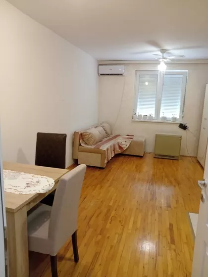 Gradske lokacije | 4zida.rs