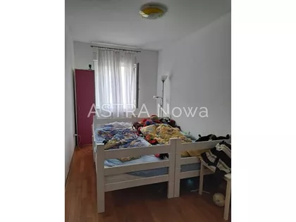 Vukov Spomenik | 4zida.rs