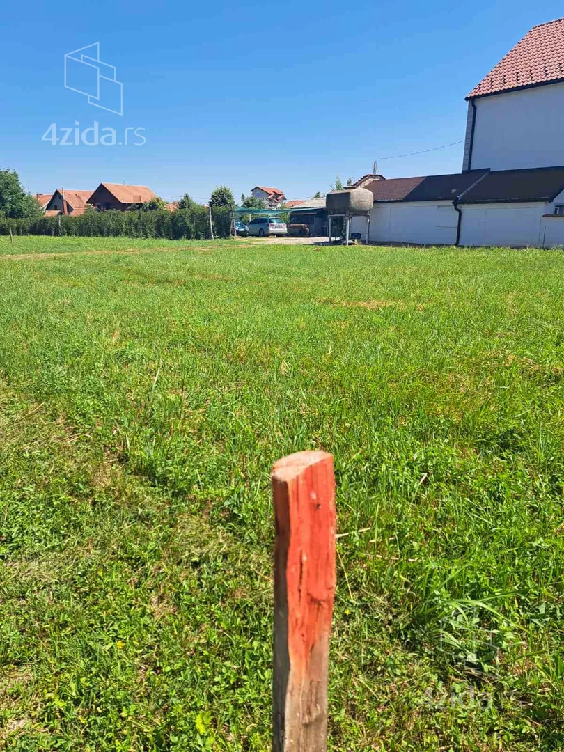 Građevinsko zemljište | 4zida