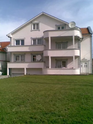 Surčinski Put