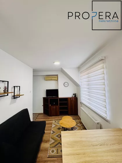 Cara Uroša | 4zida.rs