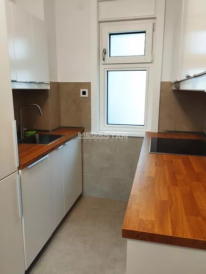 Nikolaja Hartviga | 4zida.rs