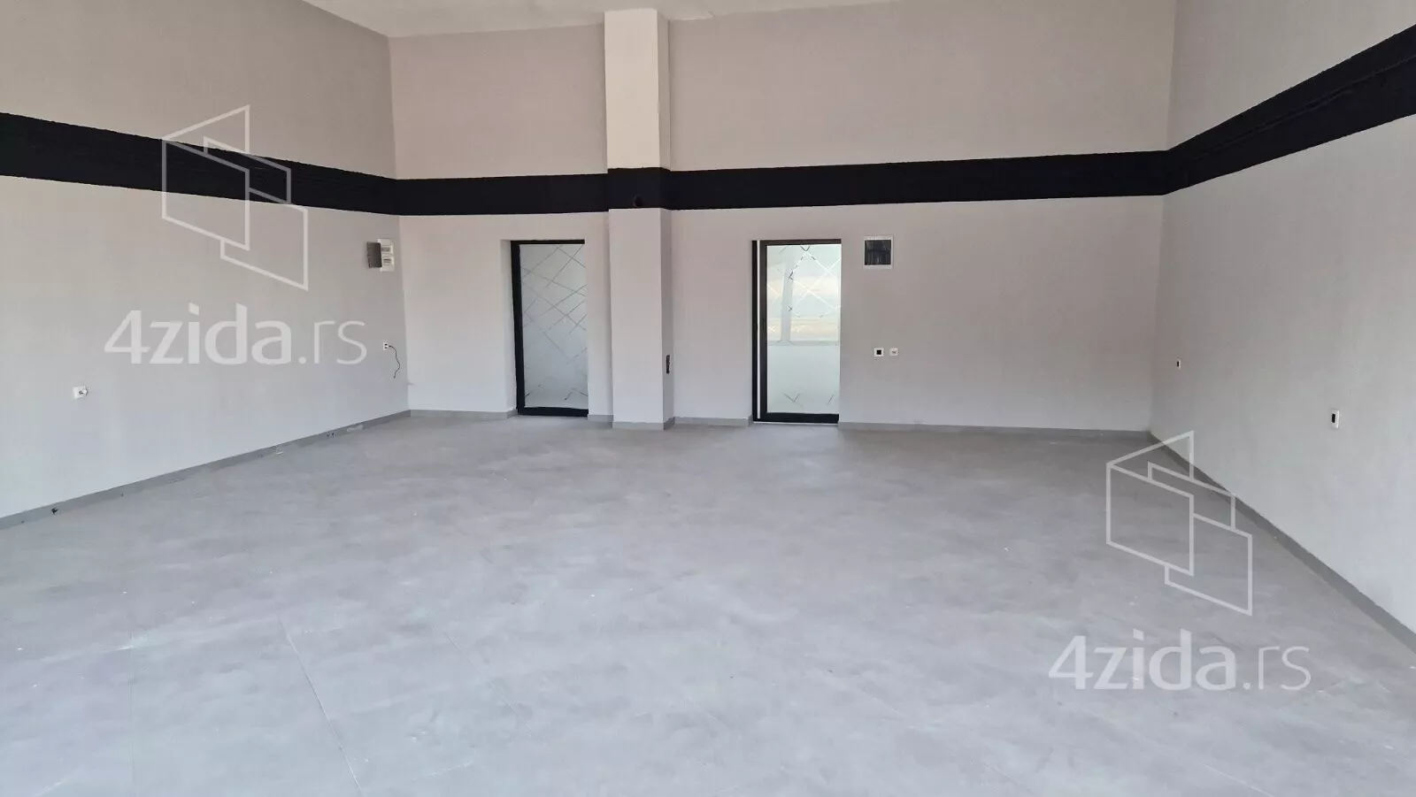 Poslovni prostor | 4zida