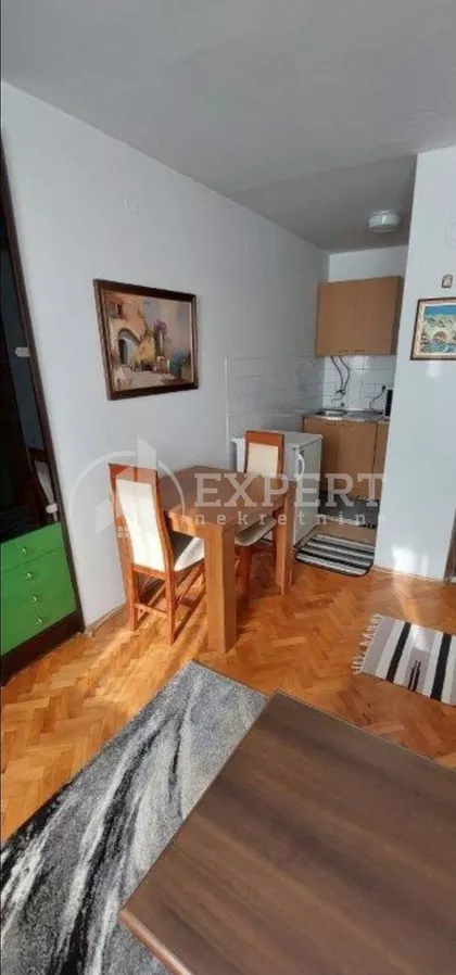 Vizantijski bulevar | 4zida.rs