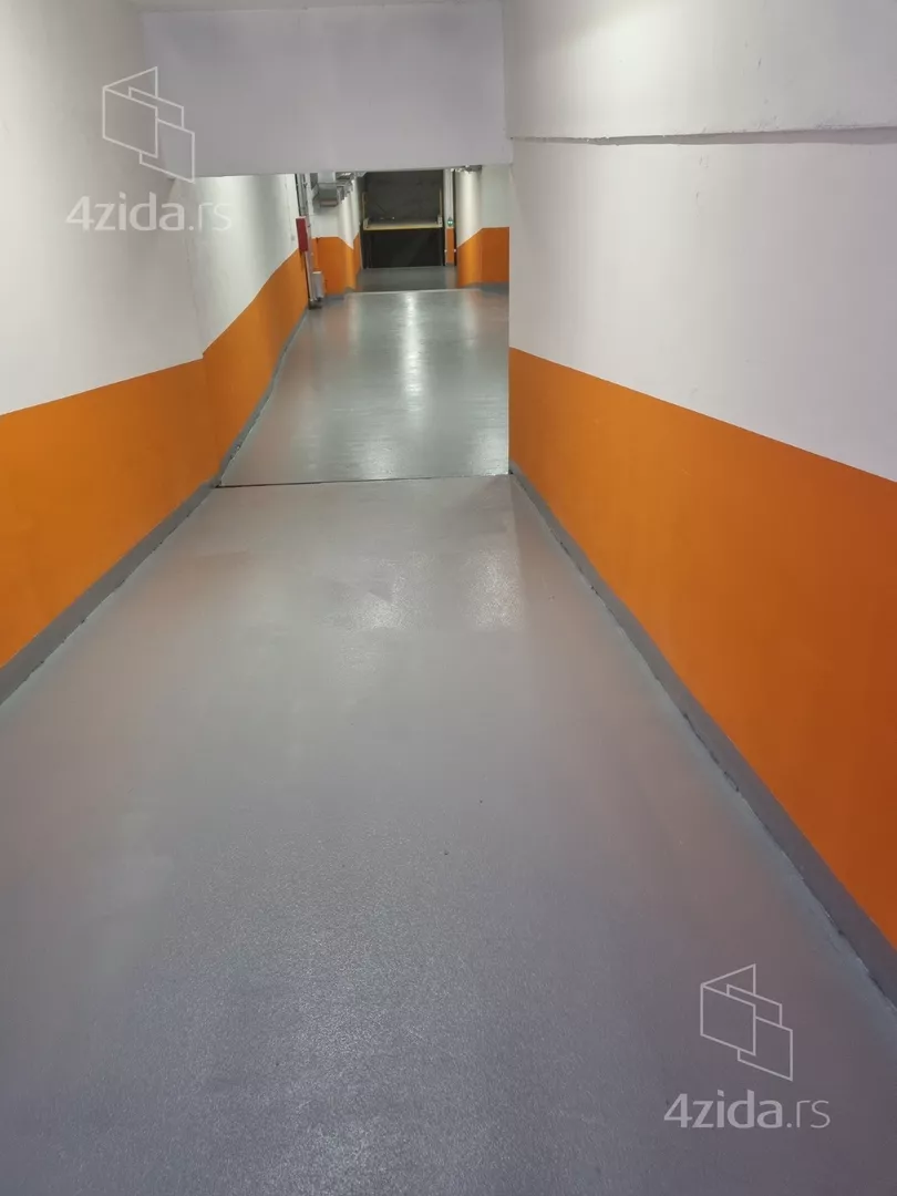 Lokal | 4zida