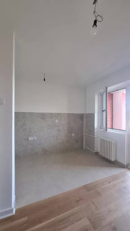 Cara Dušana 40 | 4zida.rs