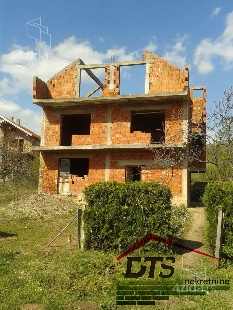 3-etažna kuća | 4zida