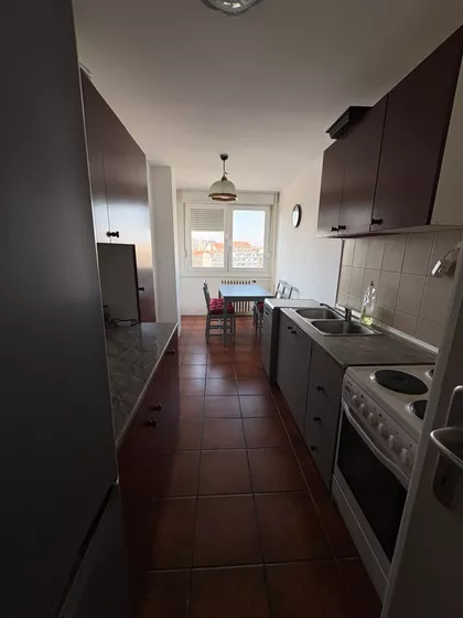 Šekspirova 1 | 4zida.rs