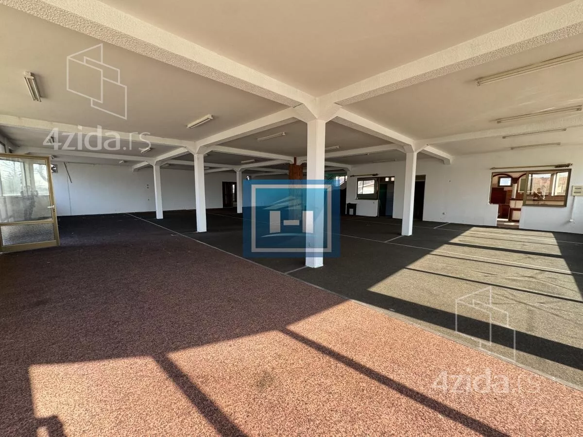 Poslovni prostor | 4zida