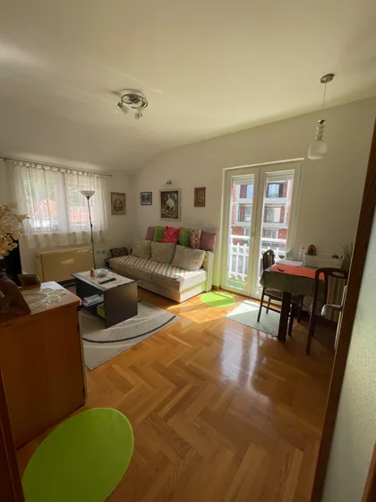 Nemanjina | 4zida.rs