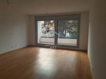 Milovana Marinkovića | 4zida.rs