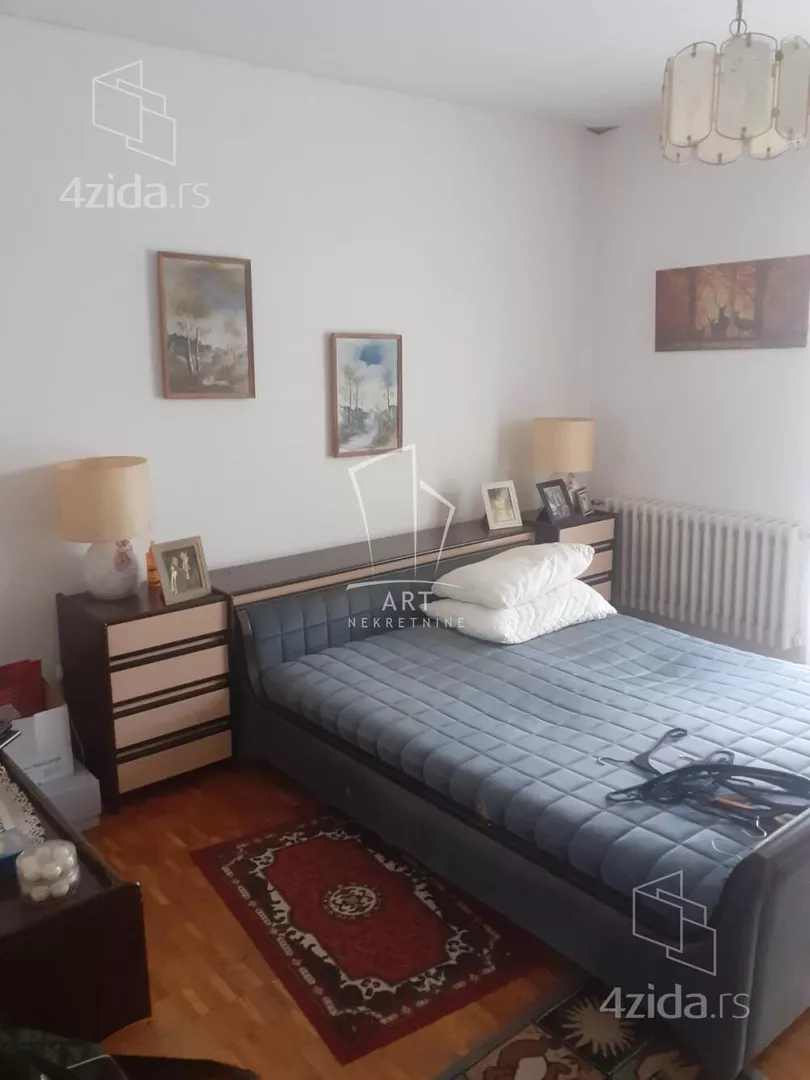 4-etažna kuća | 4zida