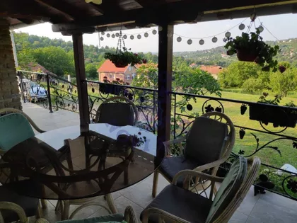 Paragovo | 4zida.rs