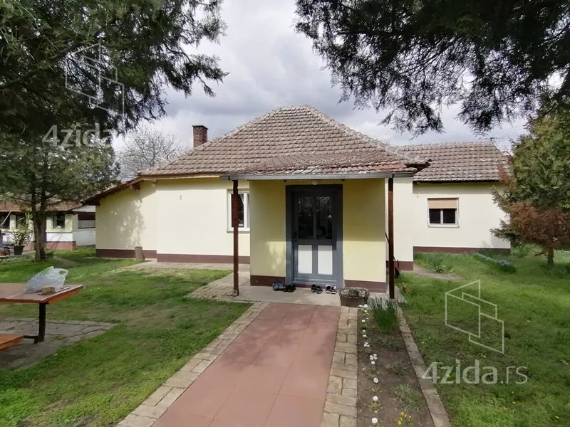 Kuća | 4zida