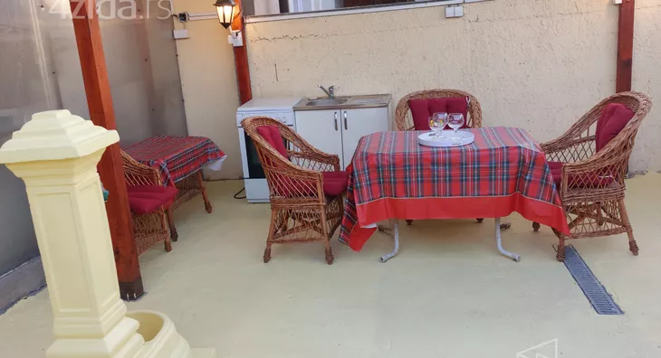 Jednosoban stan | 4zida