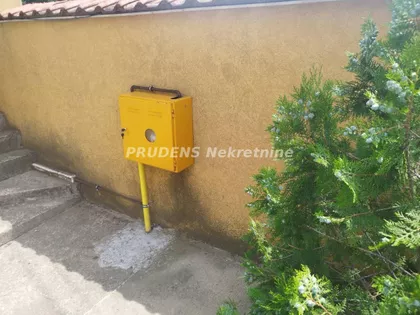 Surčin (mesto) | 4zida.rs