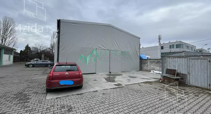 Poslovni prostor | 4zida