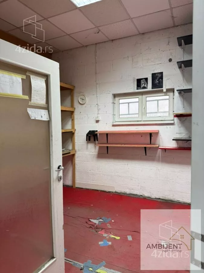 Poslovni prostor | 4zida