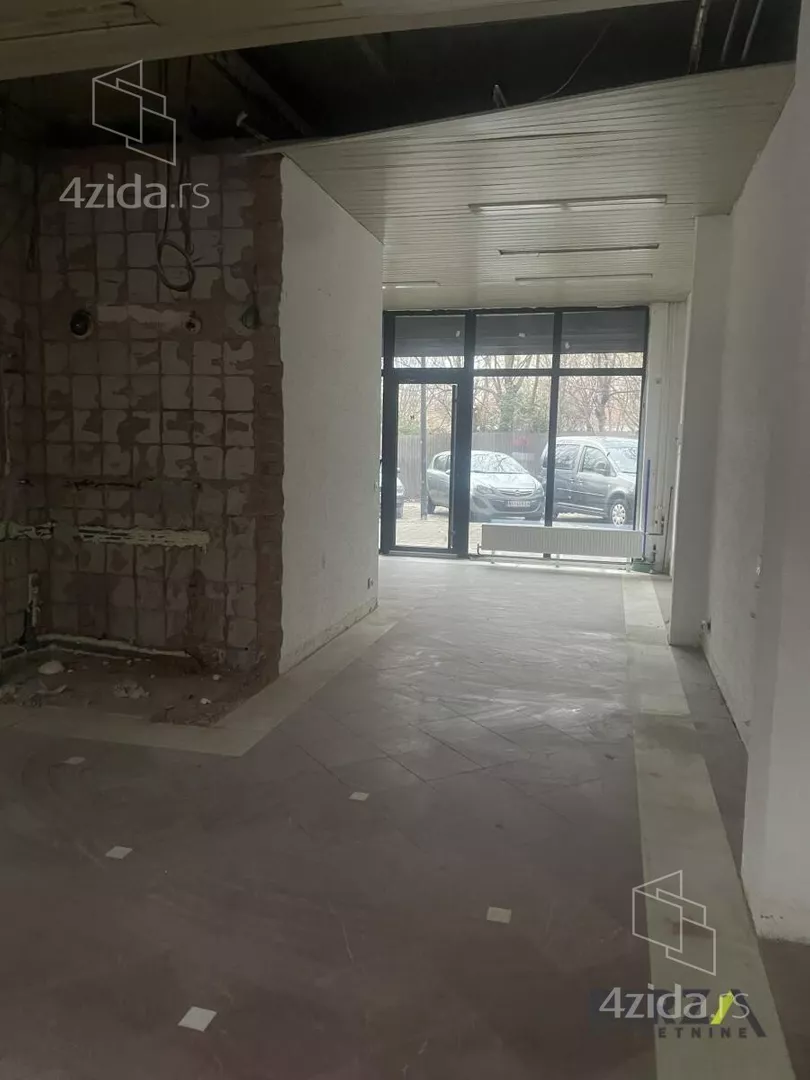 Poslovni prostor | 4zida