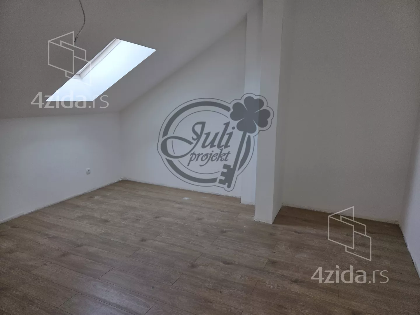 Petosoban stan | 4zida