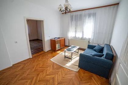 Prvomajska | 4zida.rs