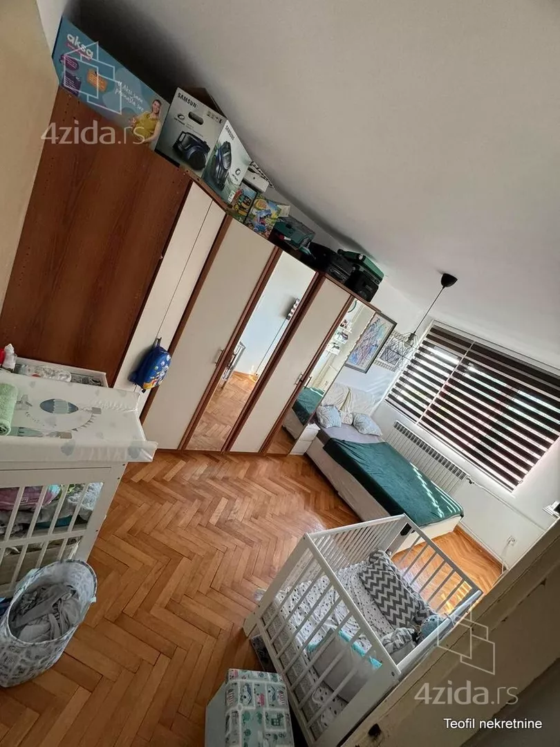 3-etažna kuća | 4zida