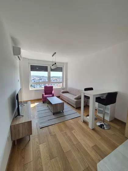 Stari Grad | 4zida.rs