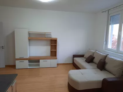 Ognjena Price 30 | 4zida.rs