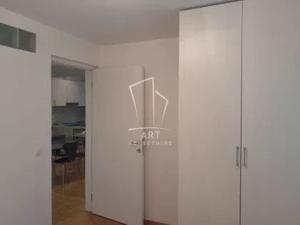 Ante Bogićevića | 4zida.rs