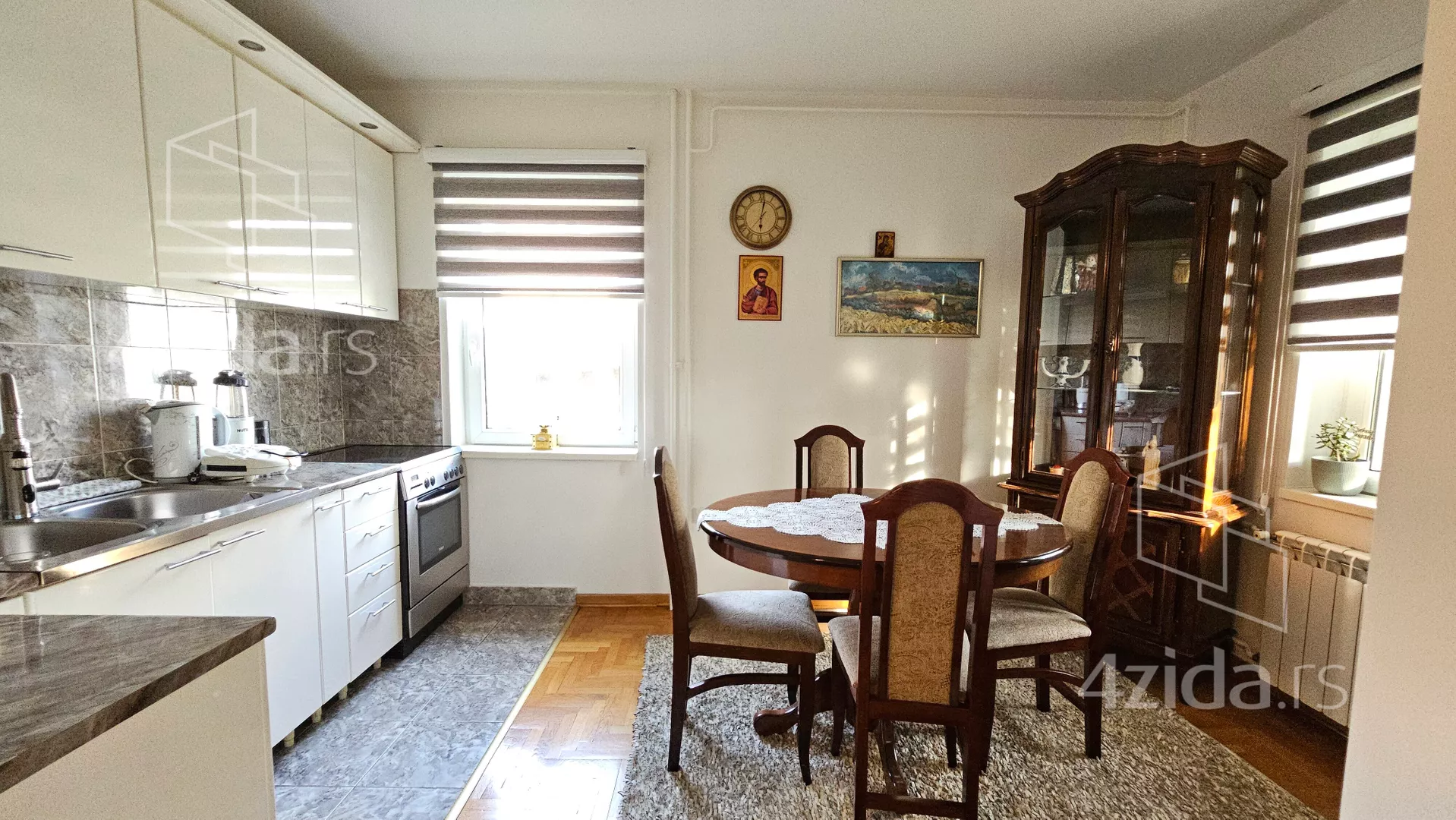 Četvorosoban stan | 4zida