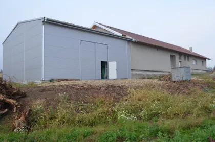 Karađorđeva bb | 4zida.rs