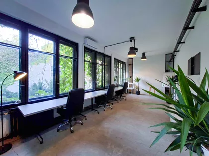 Miroslava Antića 2 | 4zida.rs