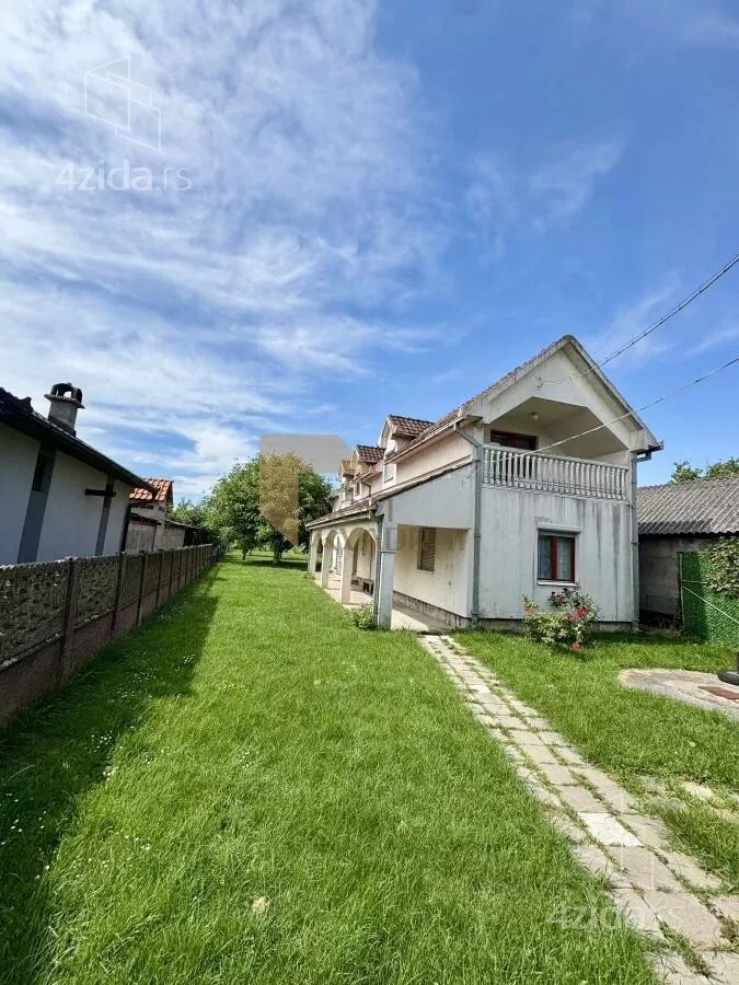 Kuća | 4zida