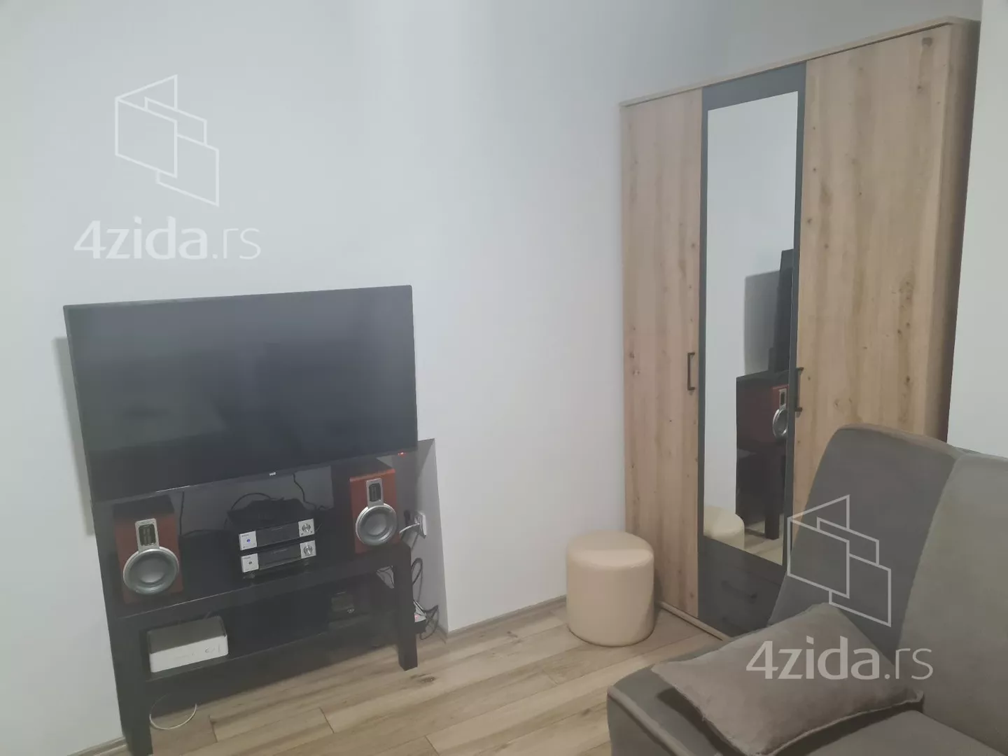 Jednosoban stan | 4zida