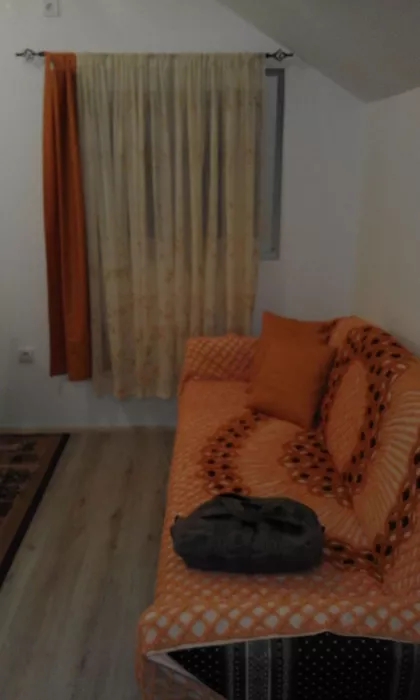 Novobeogradskih Graditelja 20 | 4zida.rs