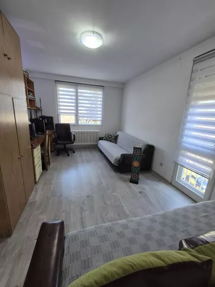 Železnik | 4zida.rs