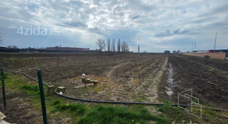 Građevinsko zemljište | 4zida