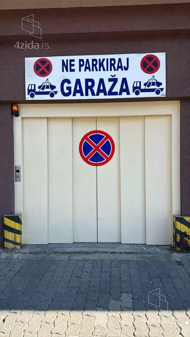 Garaža | 4zida