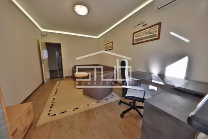 Gundulićev Venac | 4zida.rs