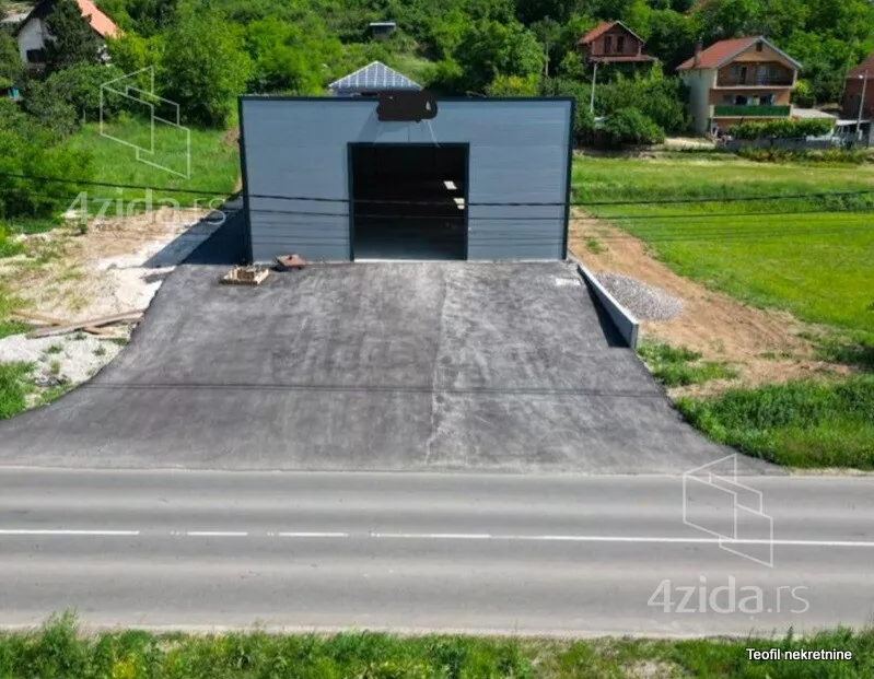 Poslovni prostor | 4zida