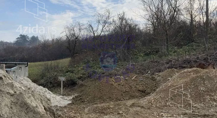 Građevinsko zemljište | 4zida