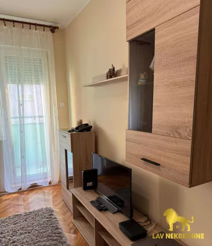 GOGOLJEVA | 4zida.rs